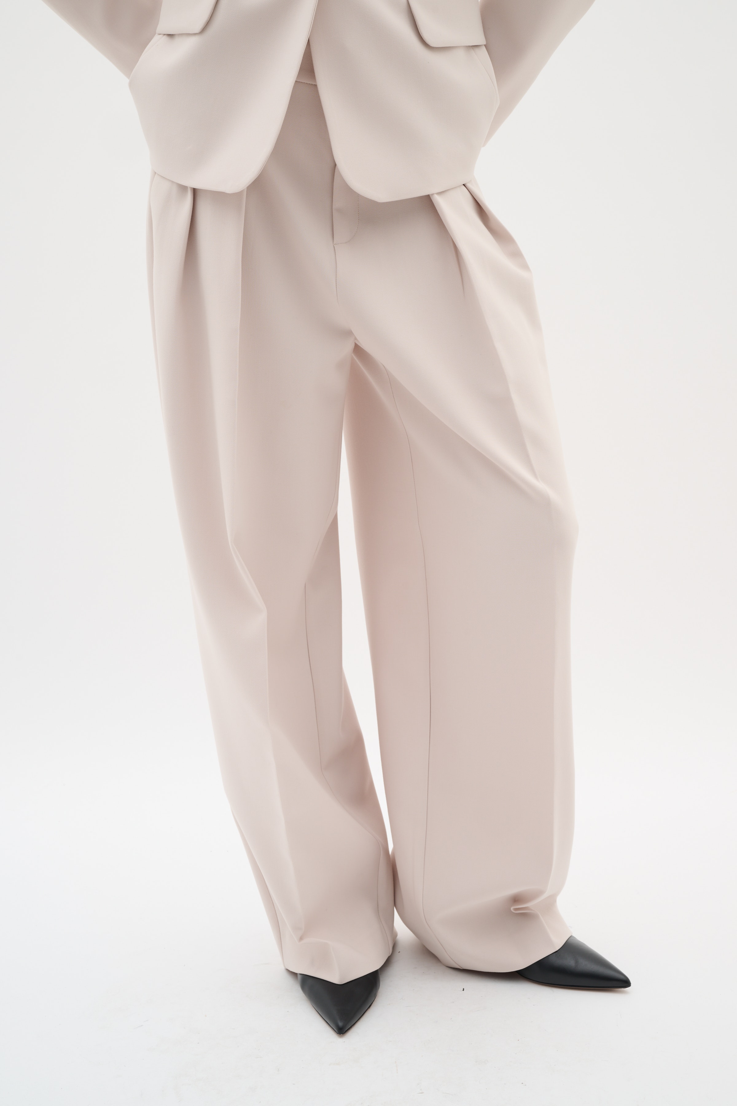 BryelleIW Bukser LOOKBOOK FRONT 30110991-130403
