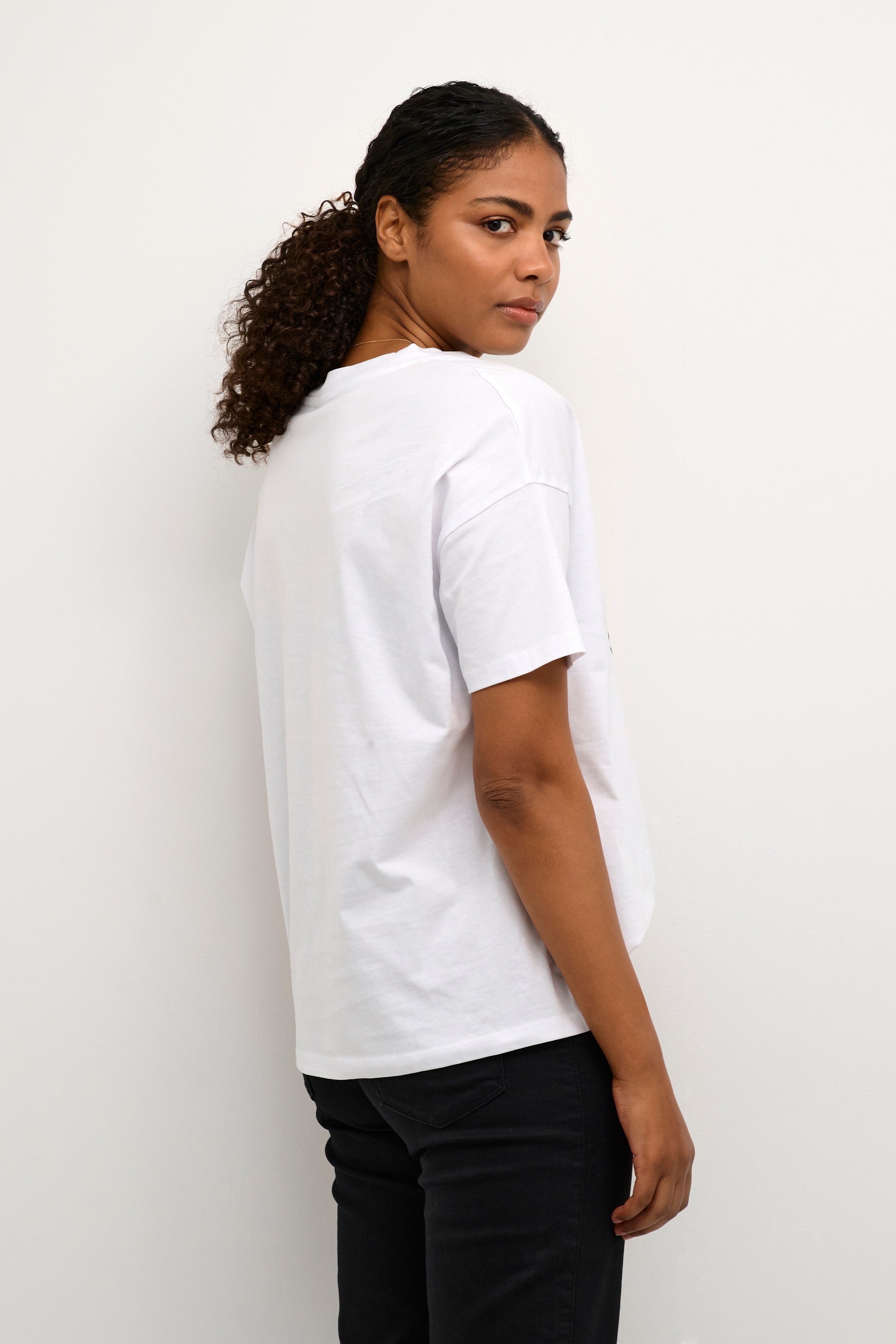 KAkettie T-shirt LOOKBOOK BACK 10507868-110601
