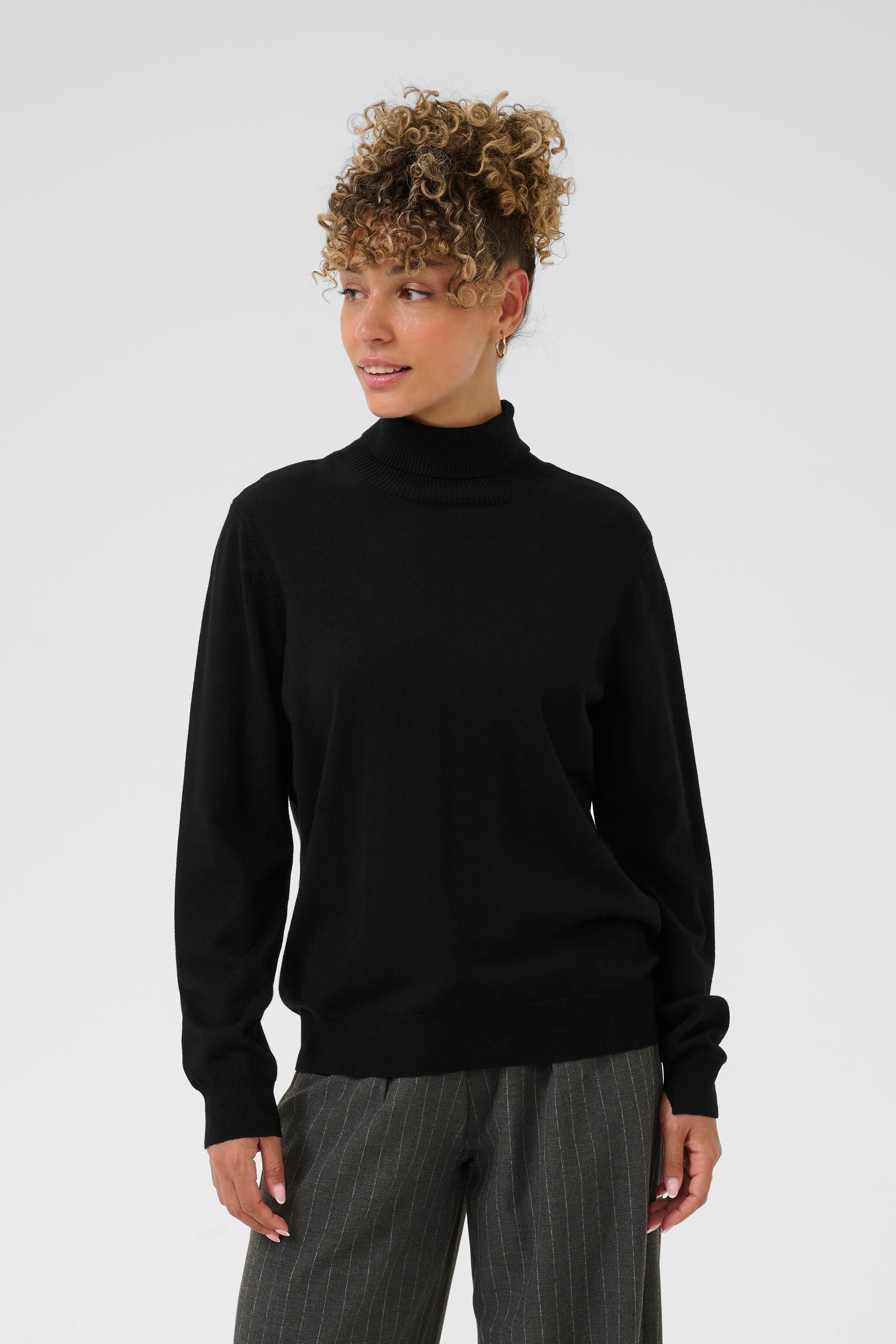 CRVillea Pullover LOOKBOOK FRONT 10612956-100120