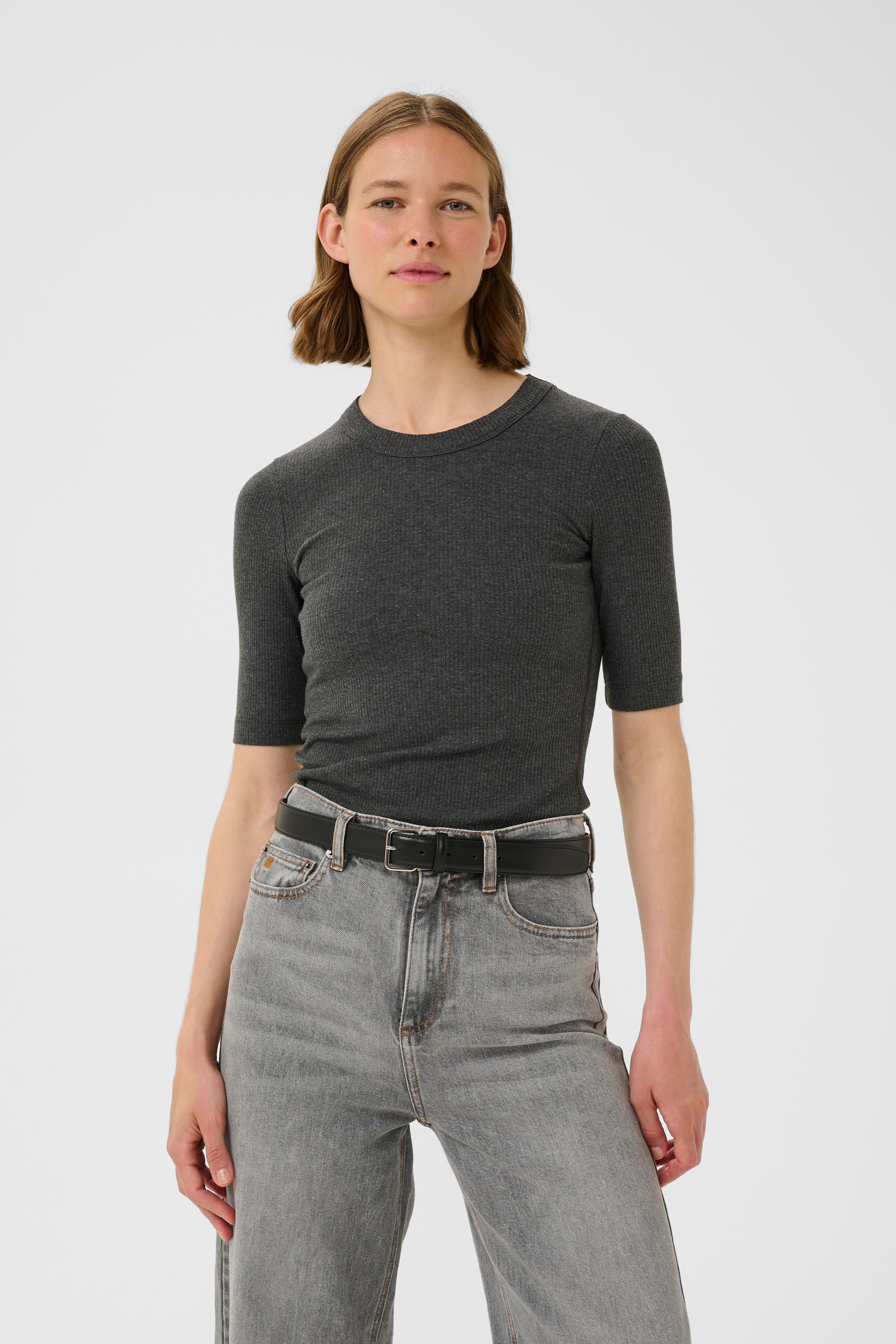 DagnaIW Melange T-shirt LOOKBOOK FRONT 30106864-300596