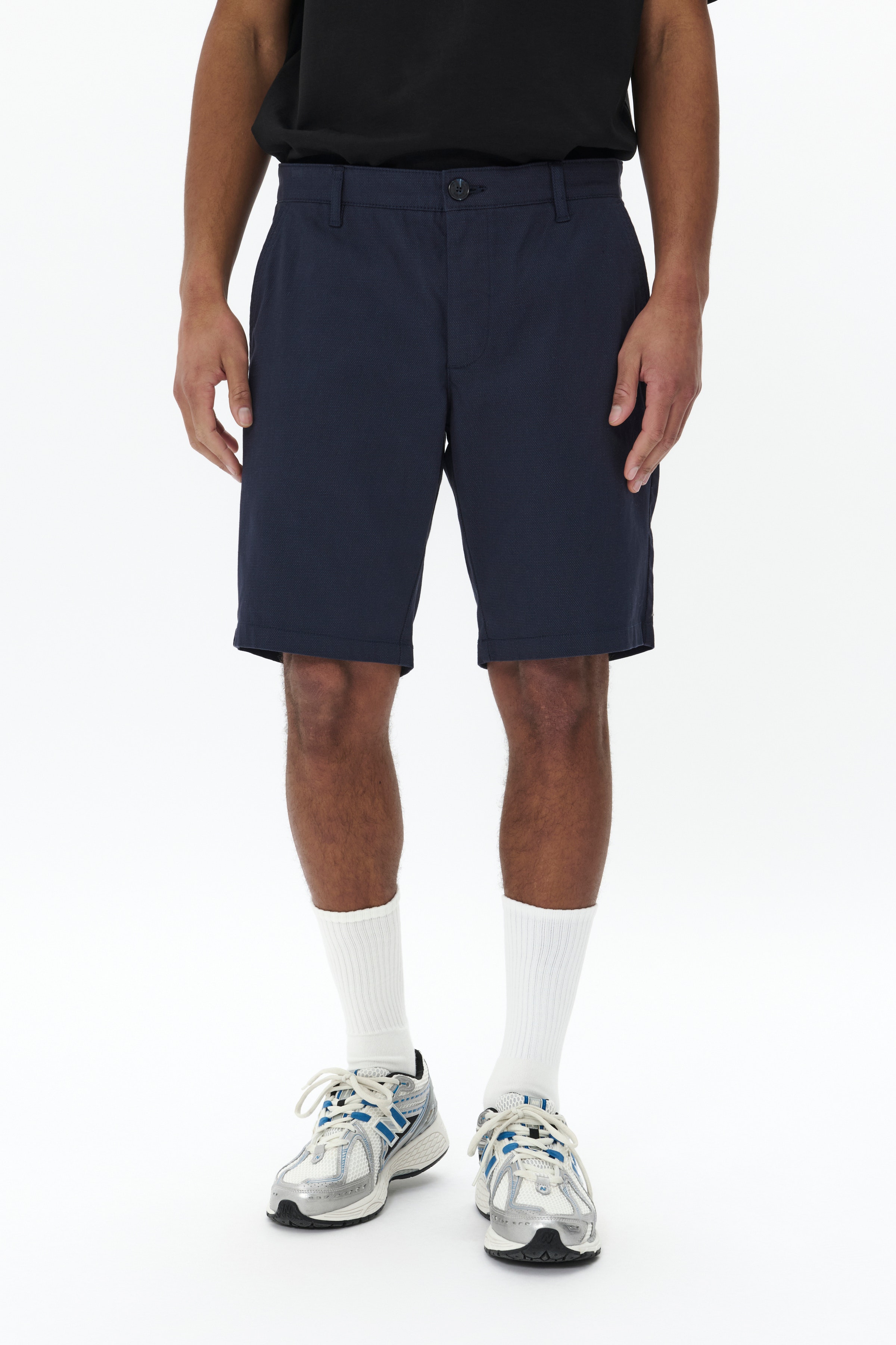 MAthomas Shorts LOOKBOOK FRONT 30207368-194011