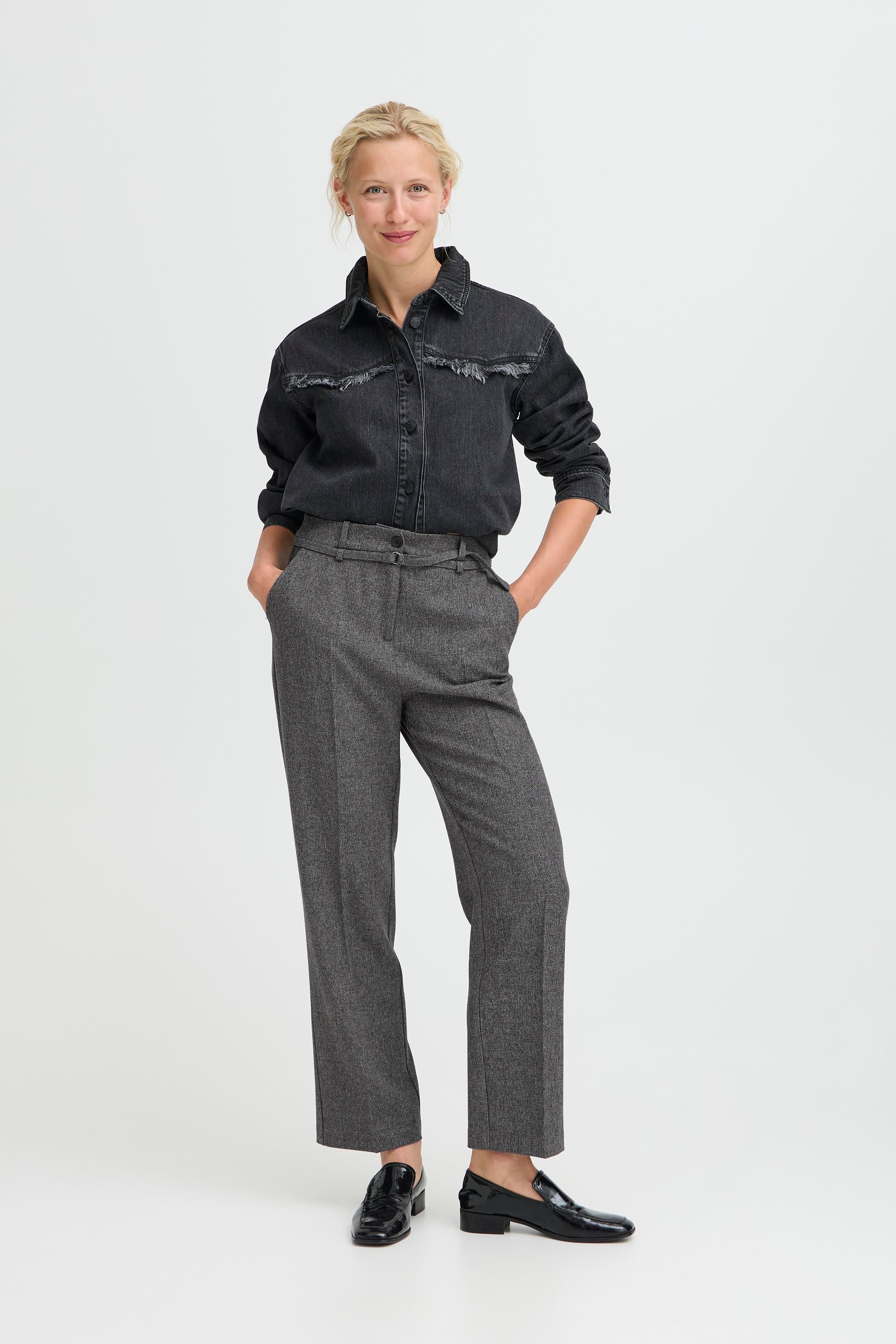 BYETONA Byxor LOOKBOOK FRONT 20818155-200455