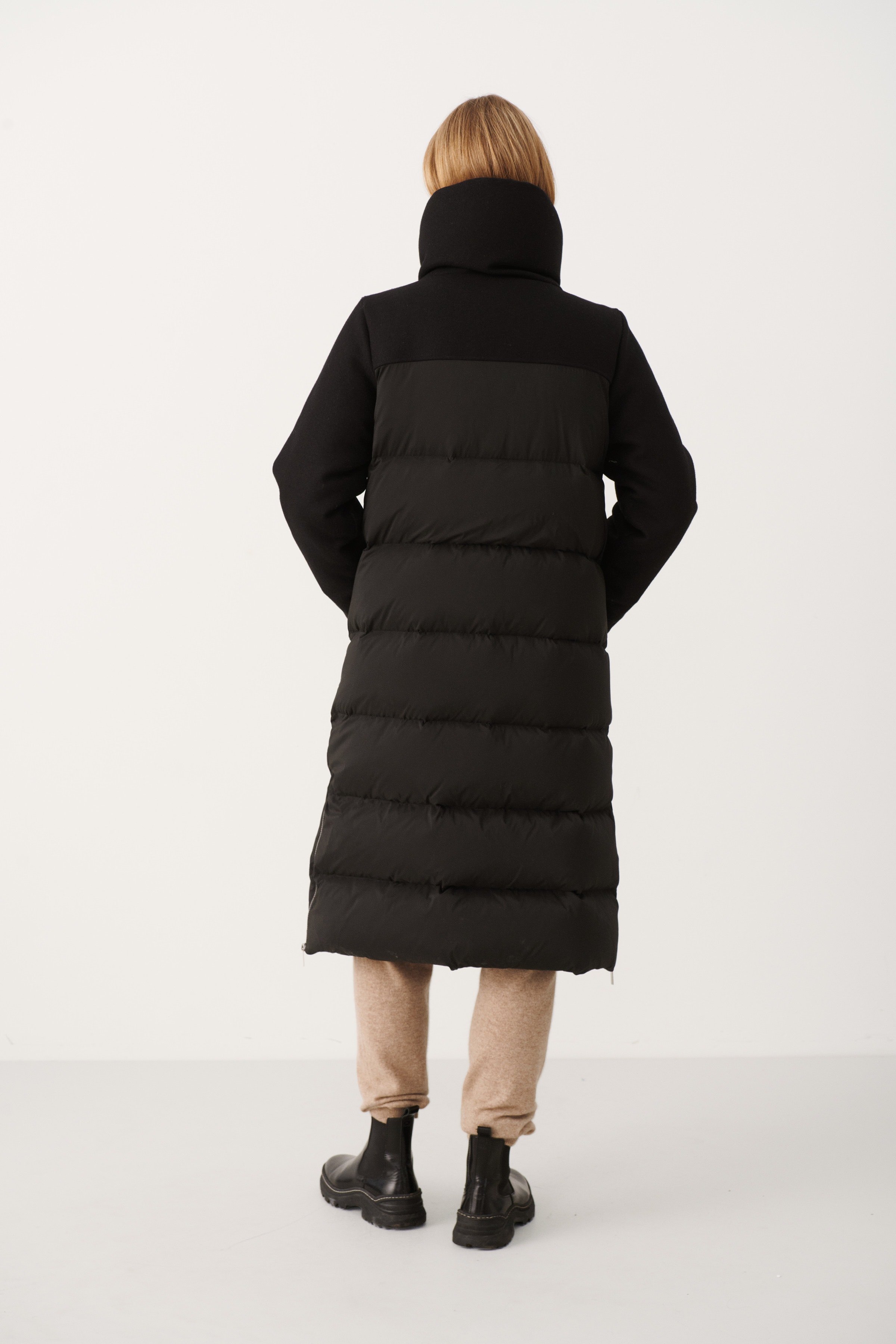 StormyPW Outerwear LOOKBOOK BACK 30306100-194008