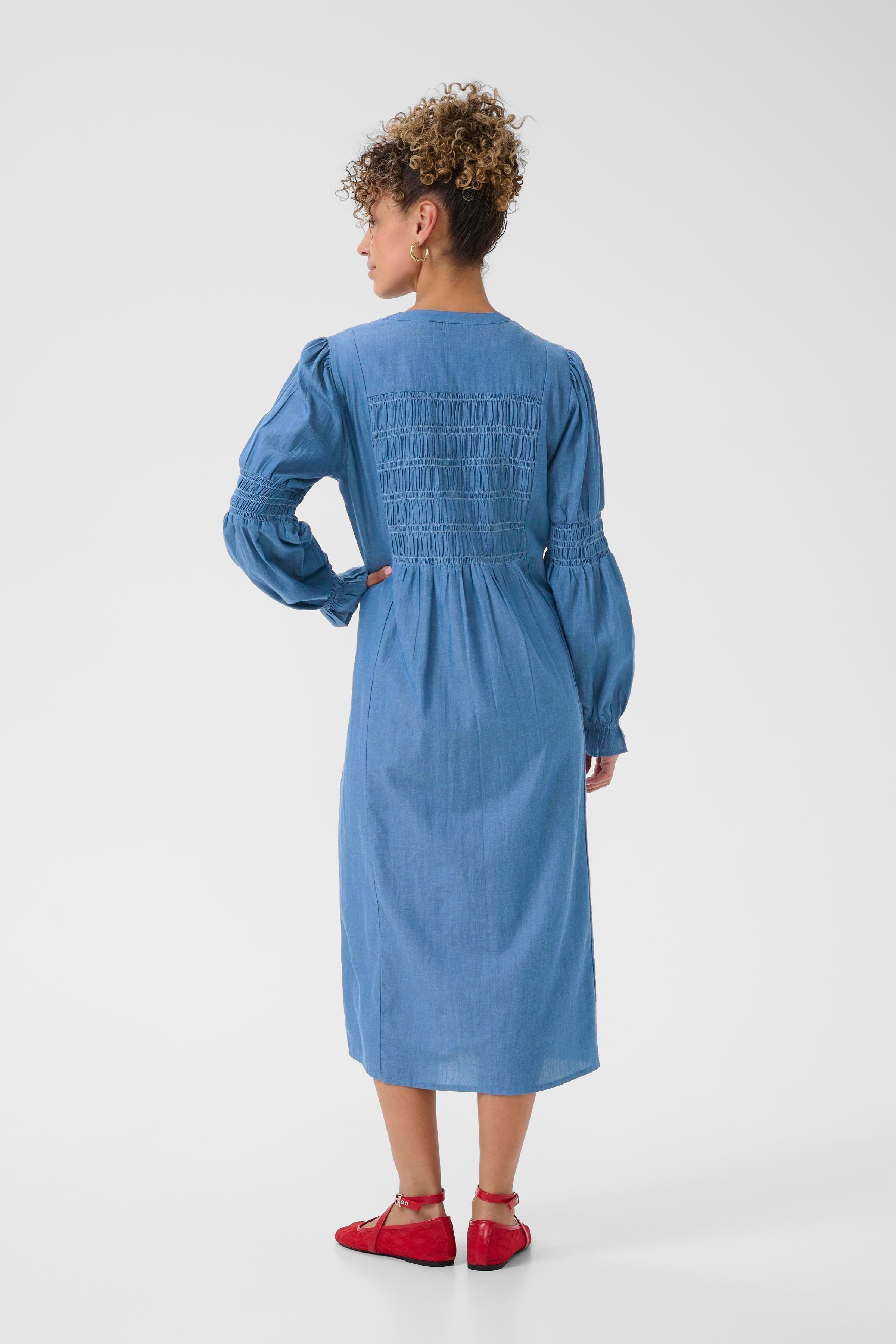 CRKami Kleid LOOKBOOK FRONT 10613687-106971
