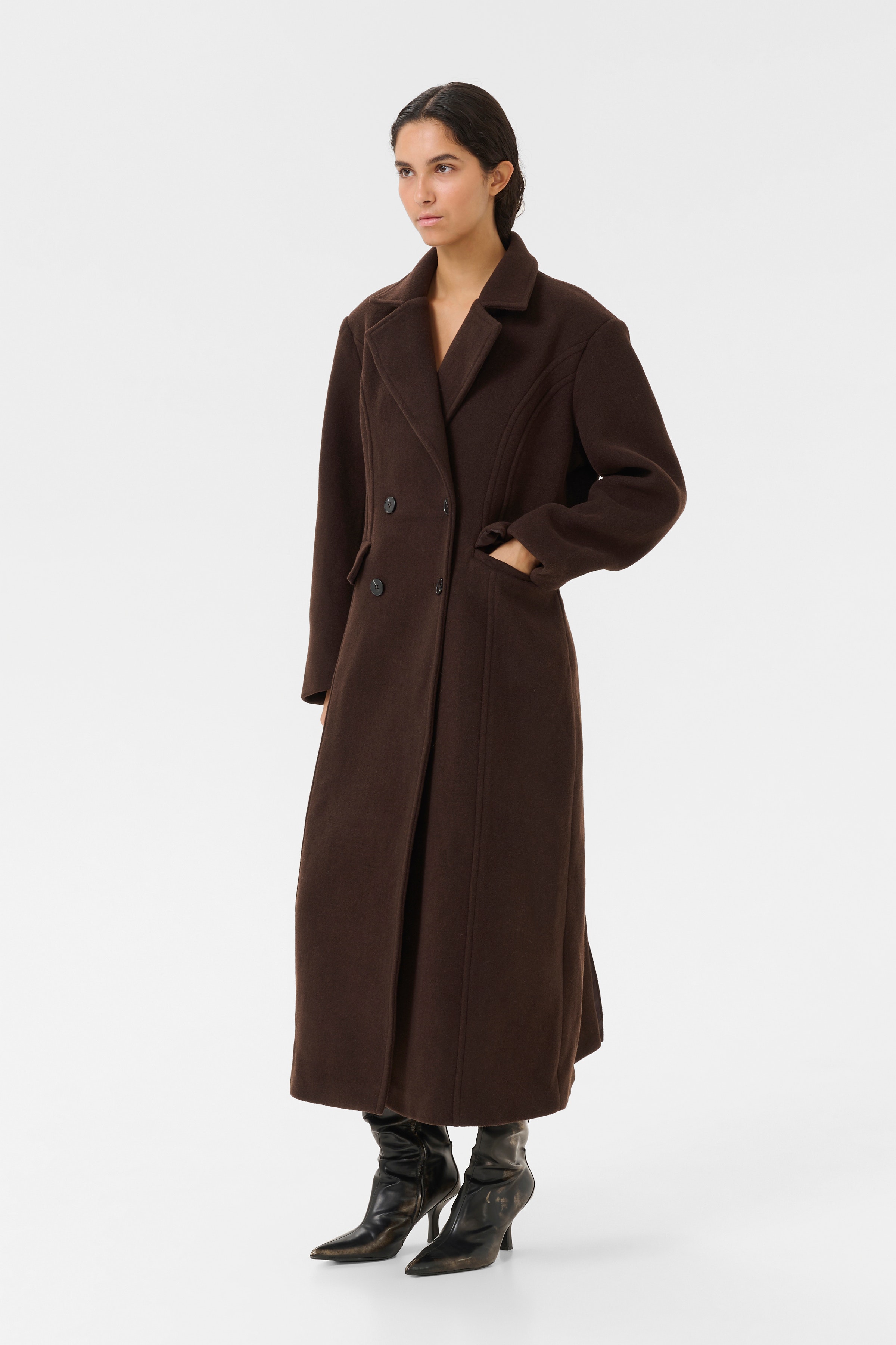 KBAddison Jas LOOKBOOK FRONT 10105558-181304