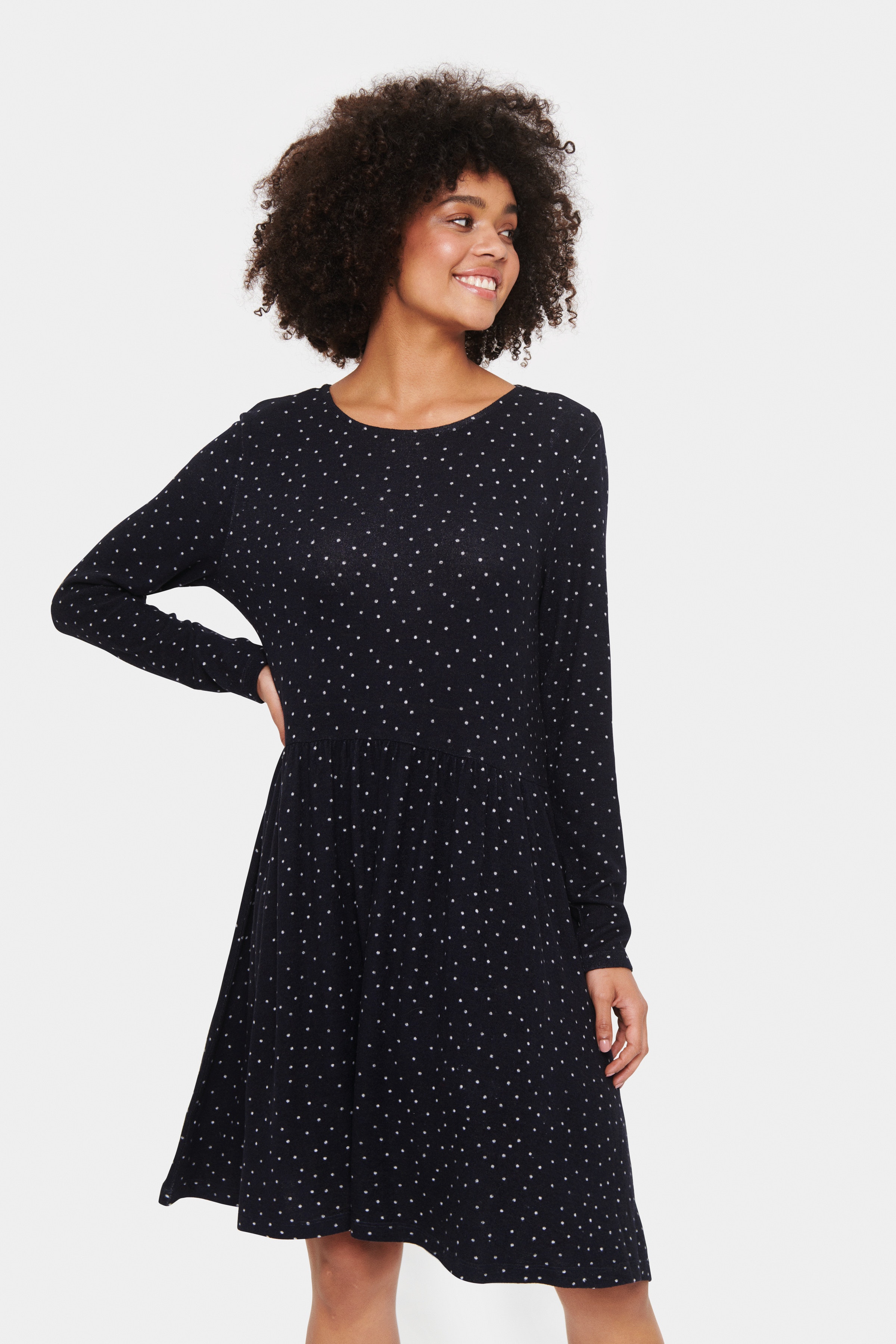 KarinaSZ Kjole LOOKBOOK FRONT 30511707-1937131