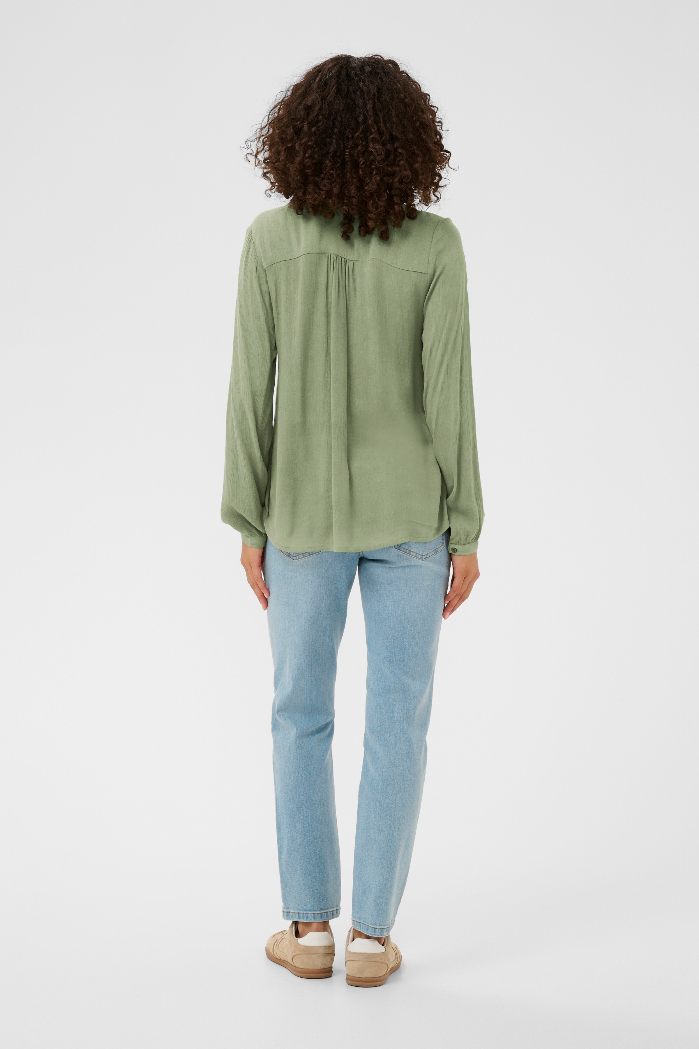 KAamber Bluse LOOKBOOK BACK 501032-176212