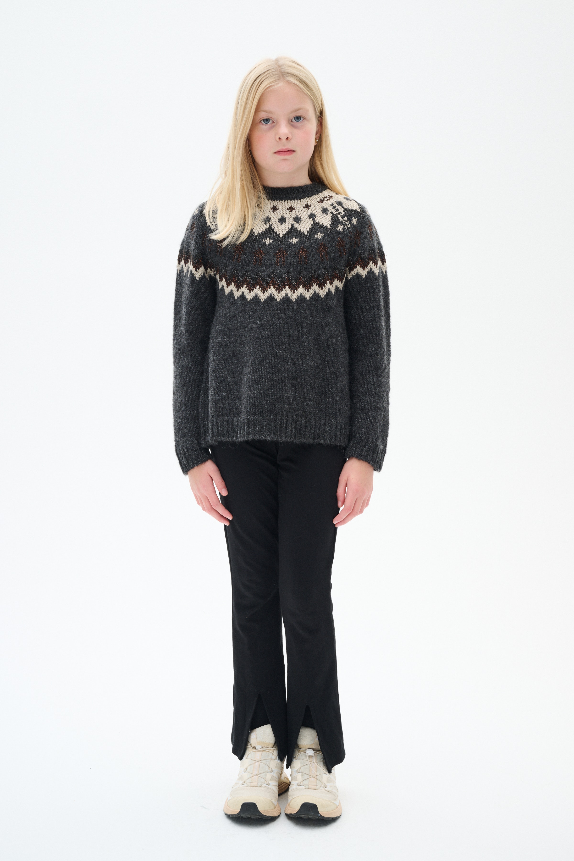 TeylorIW Pullover LOOKBOOK FRONT 30110476-303323