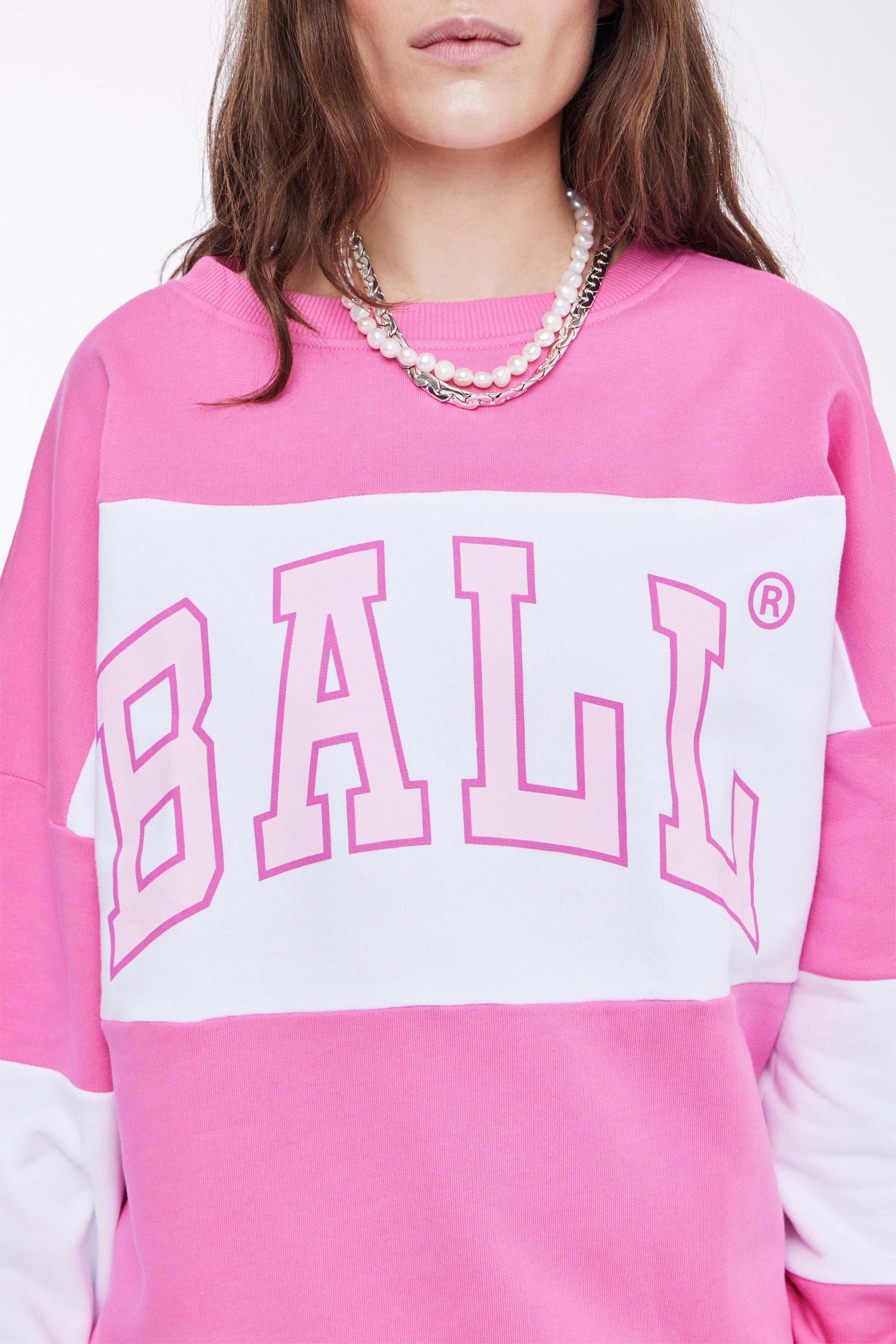 J. ROBINSON SWEATSHIRT LOOKBOOK DETAIL 50400046-171928