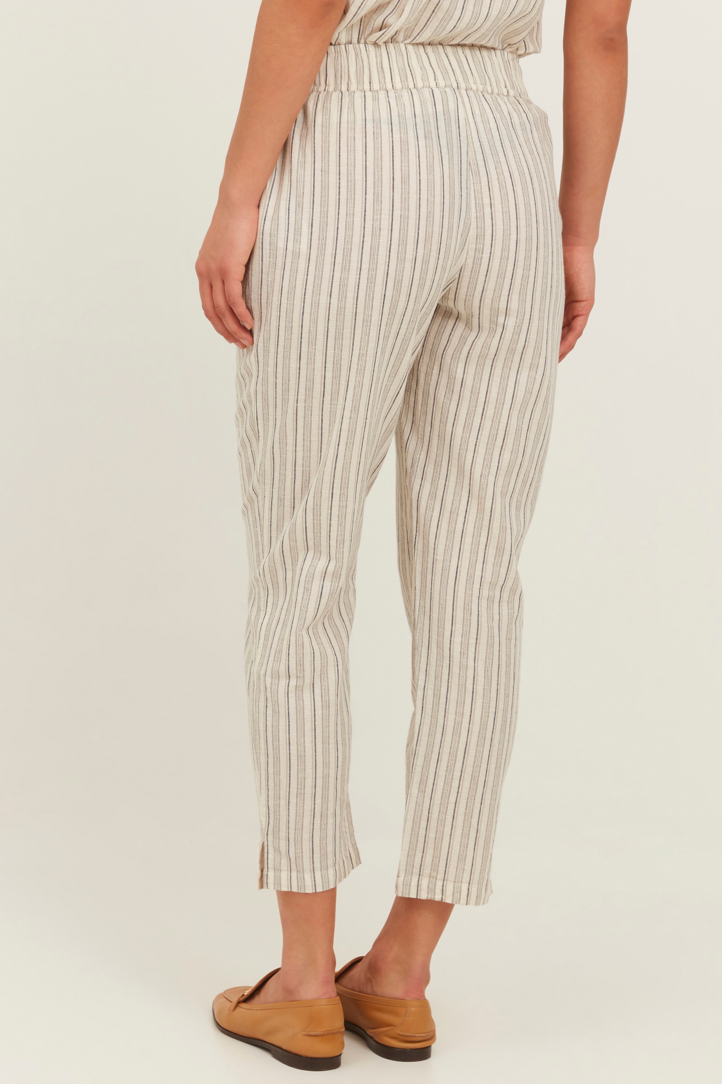 Casual buks LOOKBOOK FRONT 20609263-200739