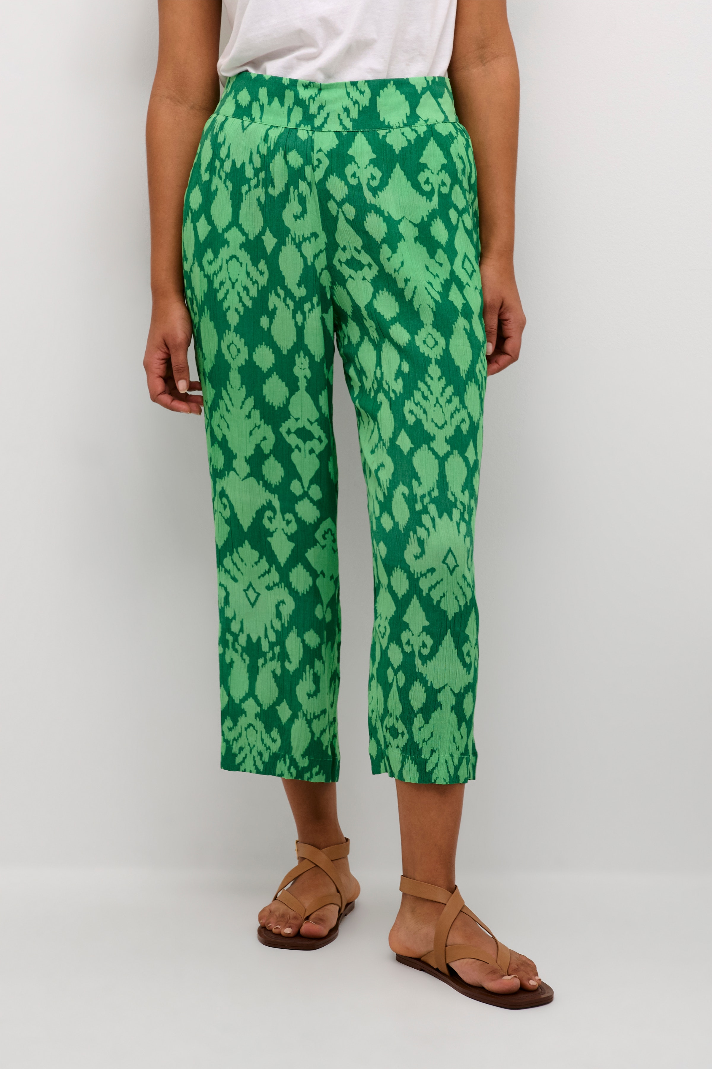 BPulla Trousers LOOKBOOK FRONT 10590456-106048B