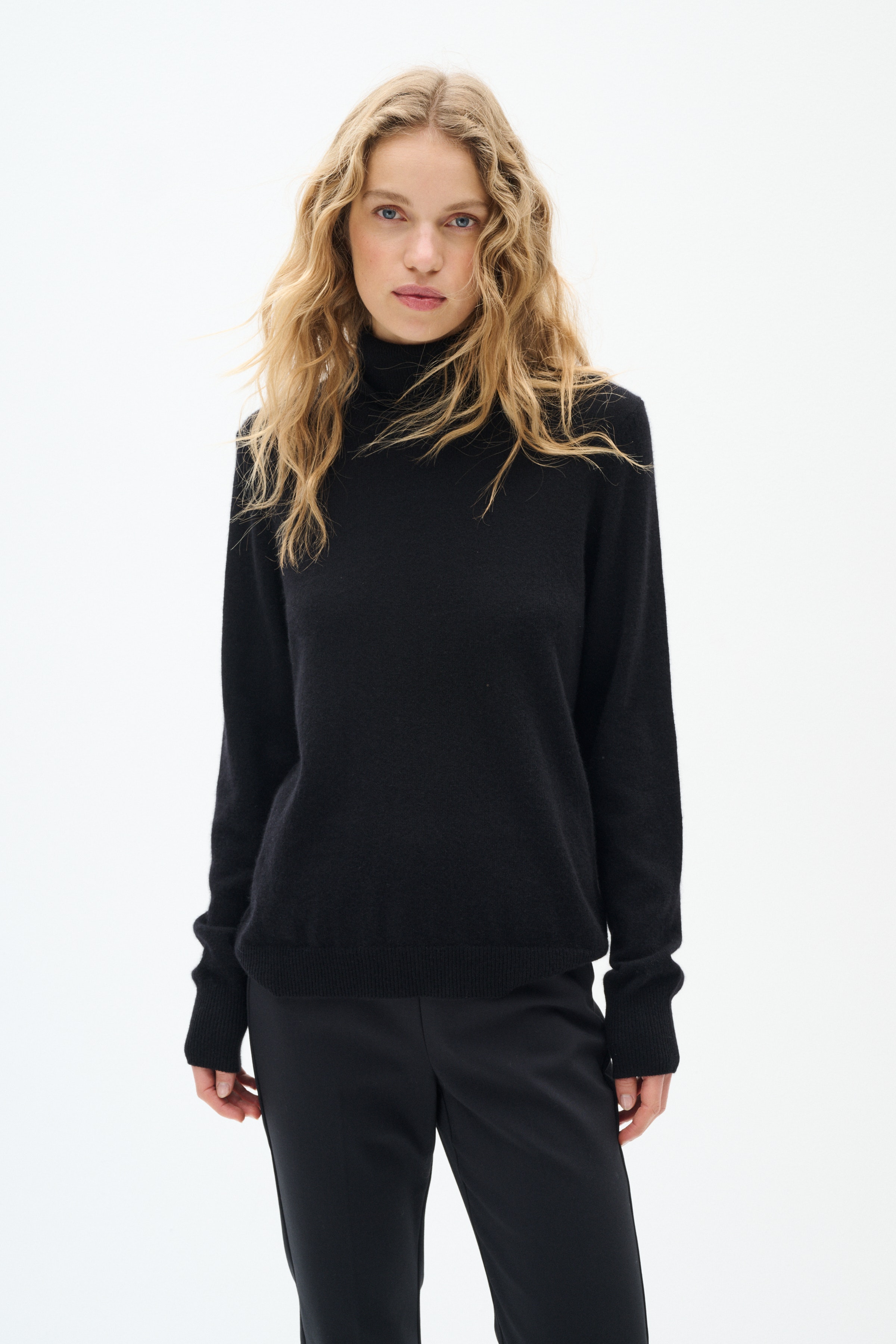 LukkaIW Rollneck Kaschmir Pullover LOOKBOOK FRONT 30108211-194008