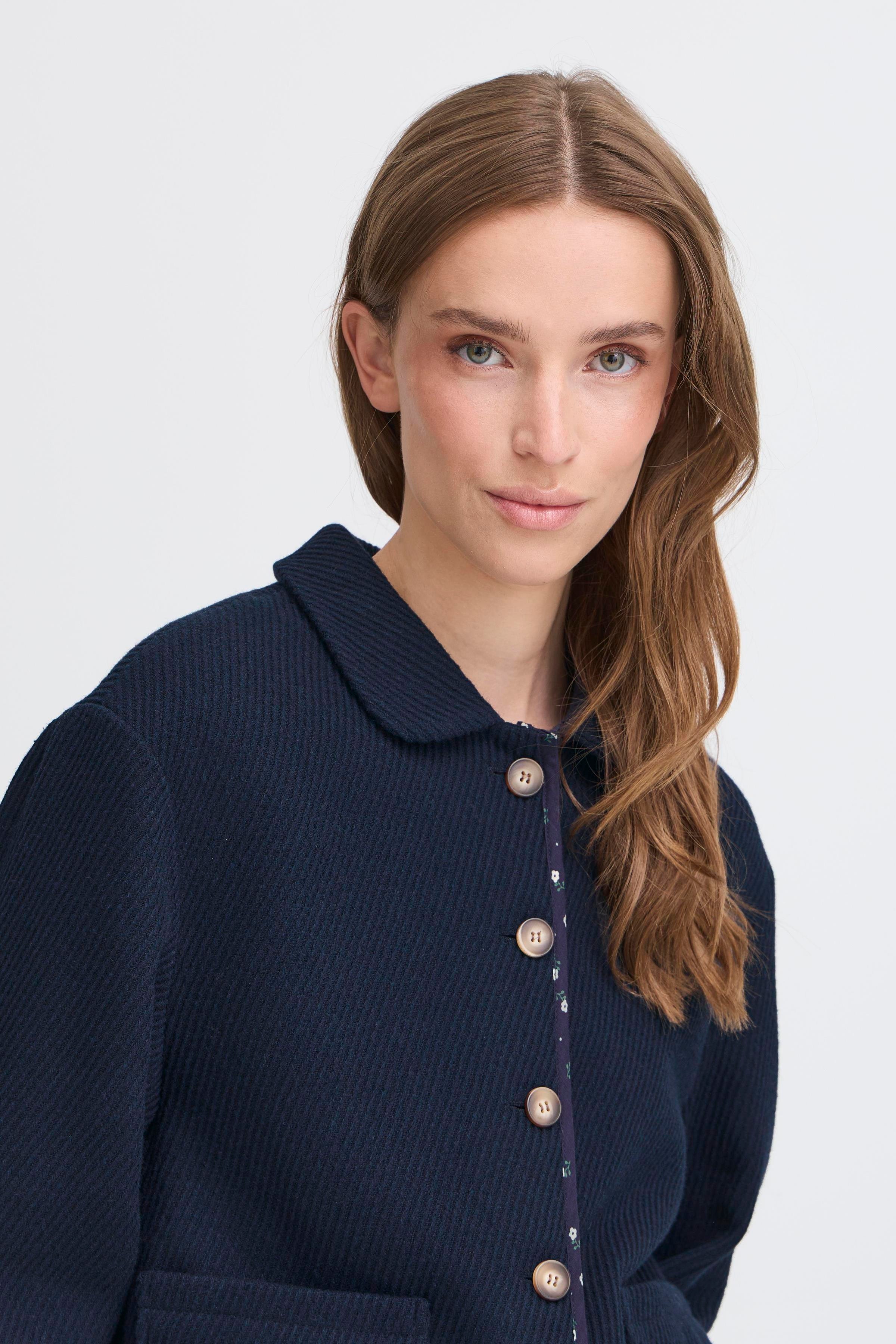 IRCASSIE Kåpe LOOKBOOK DETAIL 20124251-193922