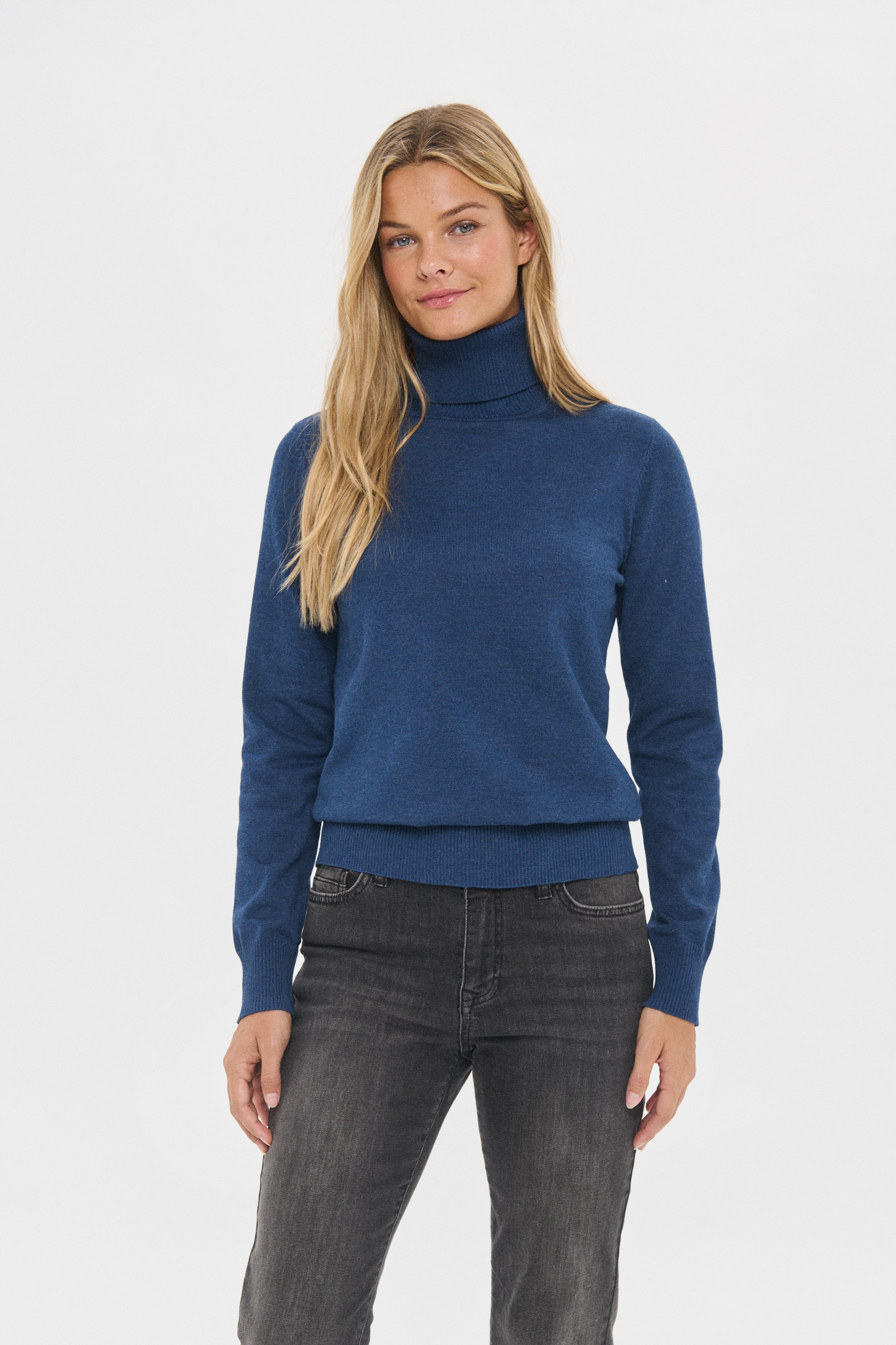 MilaSZ Rollneck Pullover LOOKBOOK FRONT 30500018-1941111