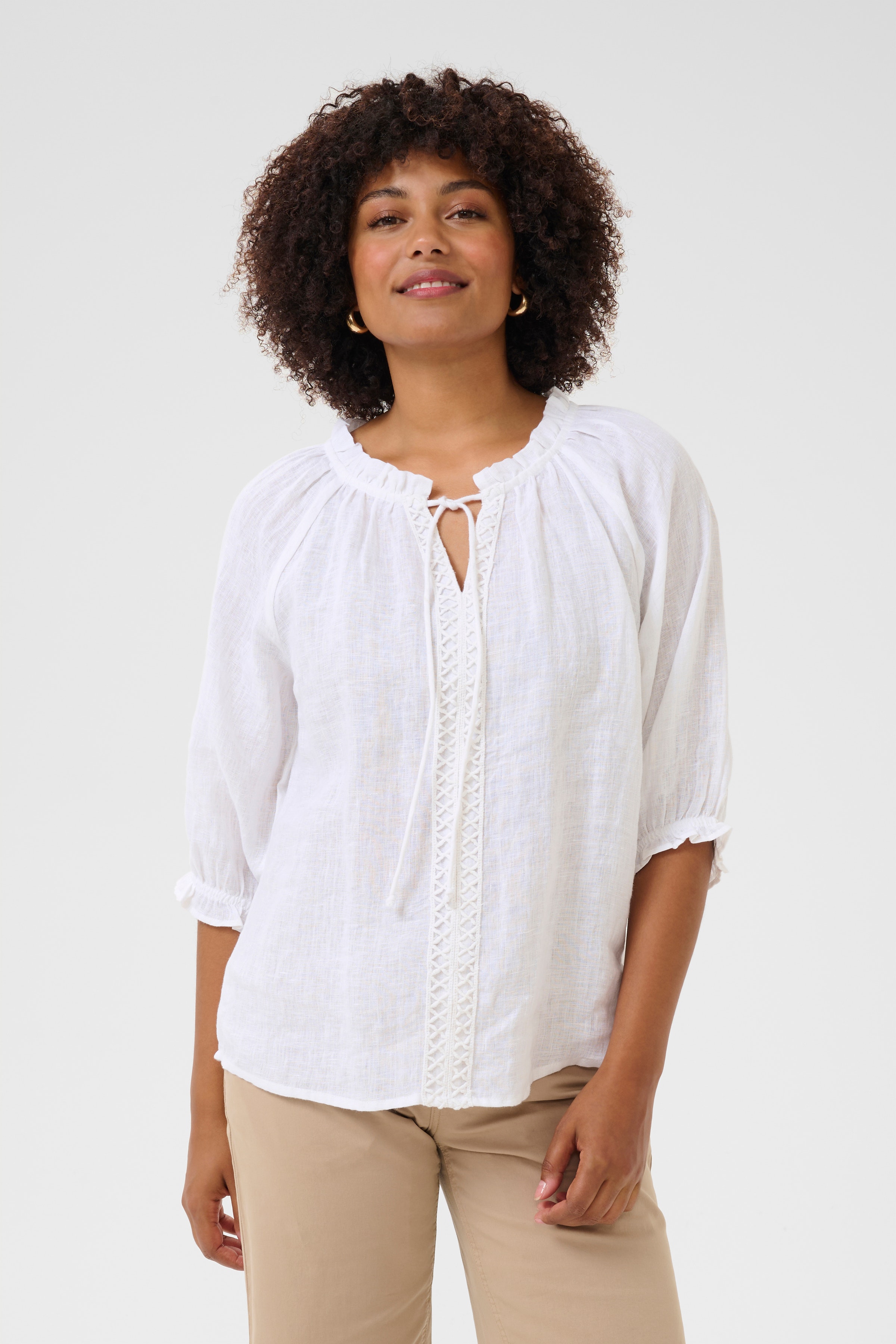 CRBellis Linen blouse LOOKBOOK FRONT 10613469-110602