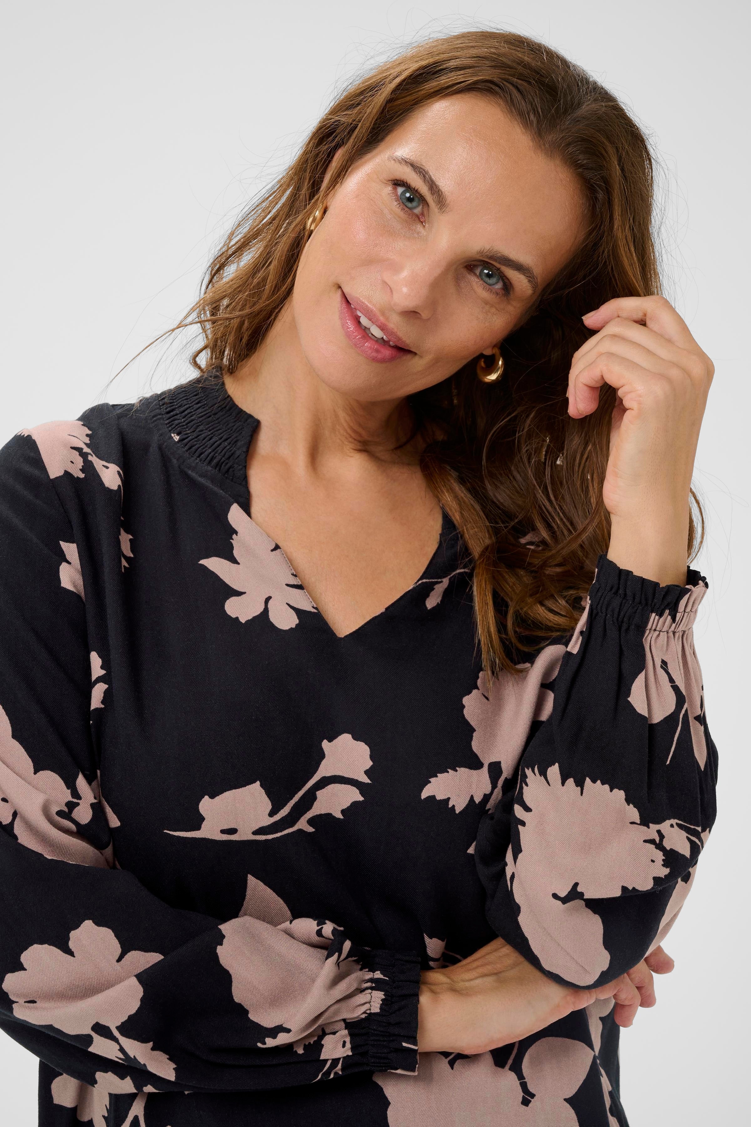 BPelisa Bluse LOOKBOOK DETAIL 40200045-108651