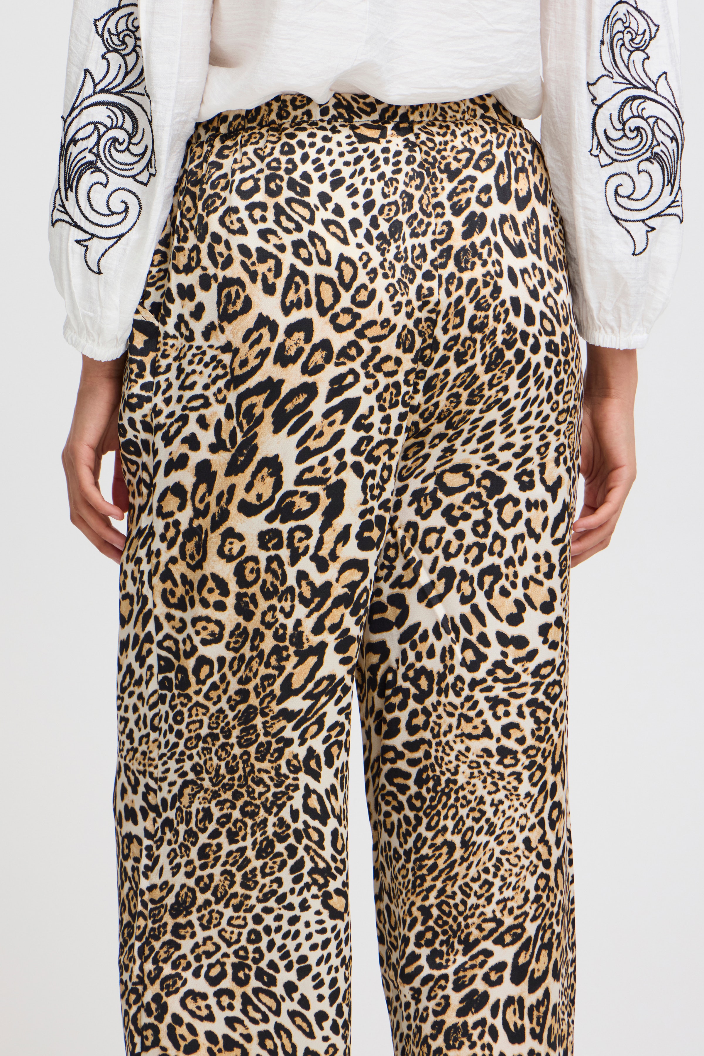 Casual Hose LOOKBOOK DETAIL 20816534-200453