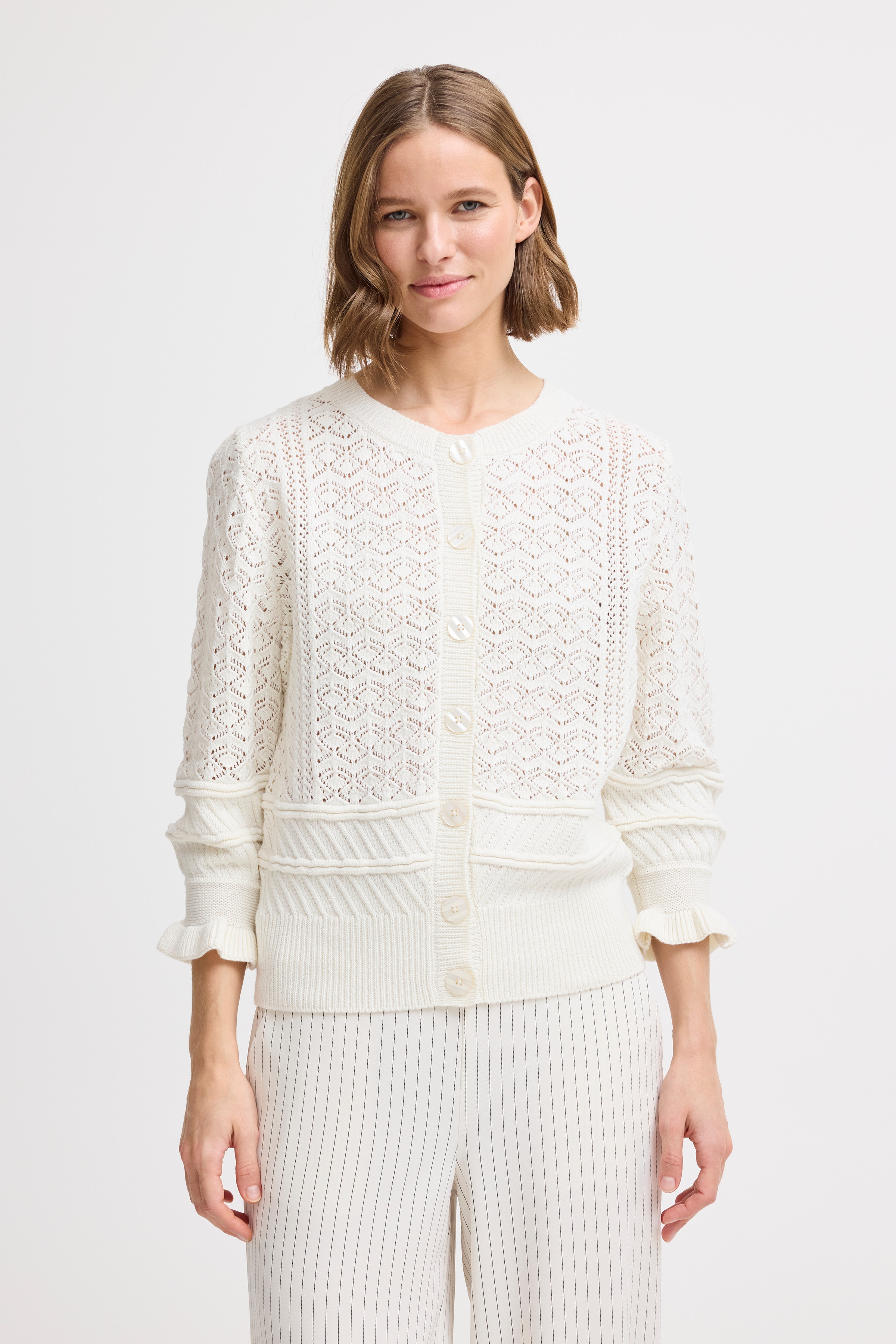 BYNAJO Cardigan LOOKBOOK FRONT 20816644-130905