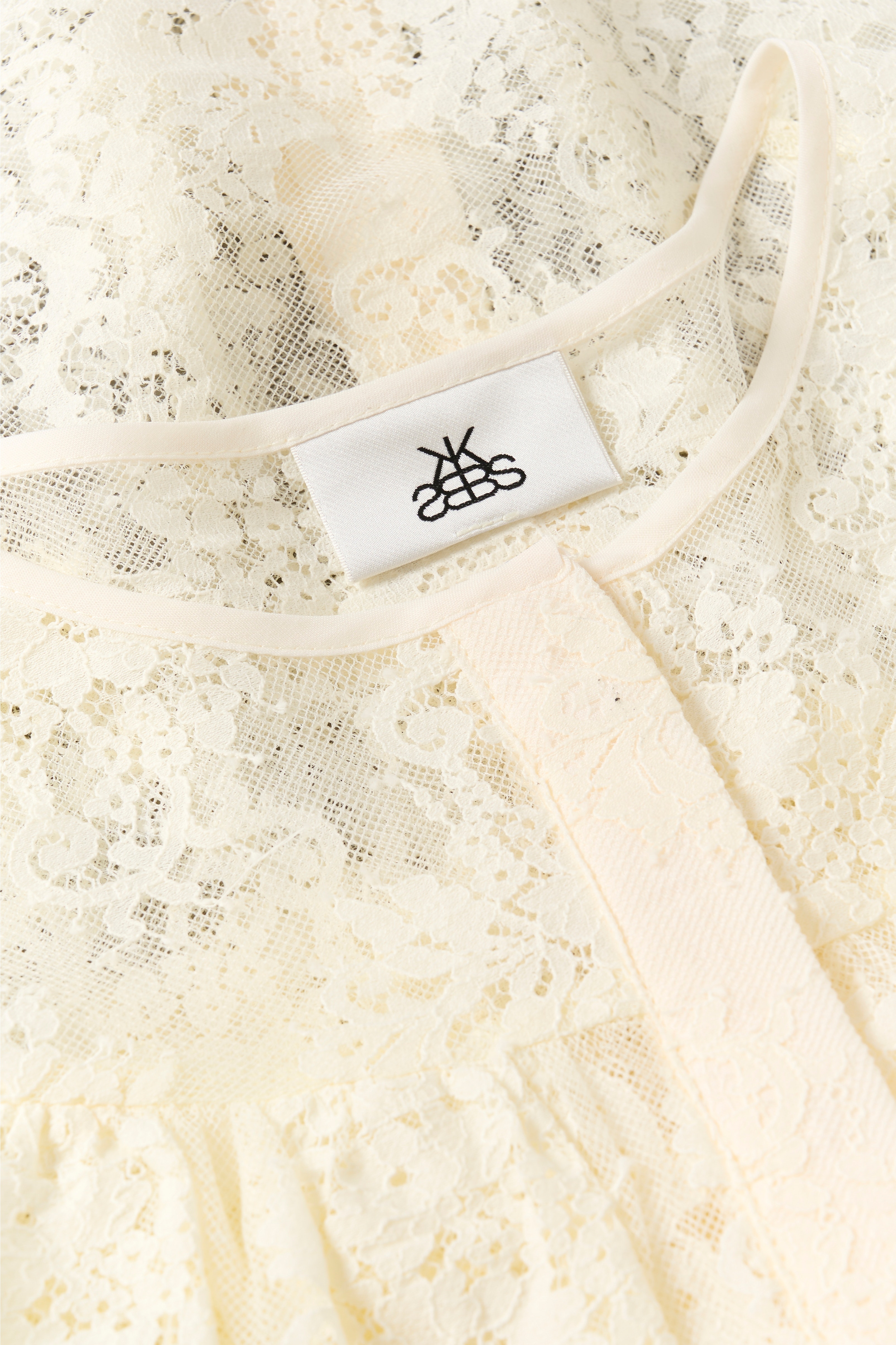 KBBridget Bluse PACK DETAIL 10105640-110103
